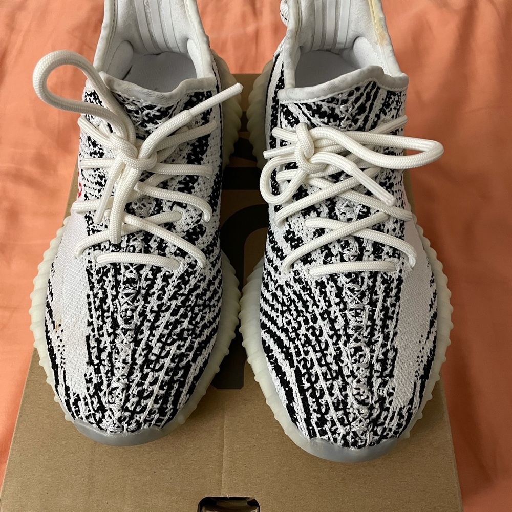 Adidas yeezy boost 350 v2 zebra